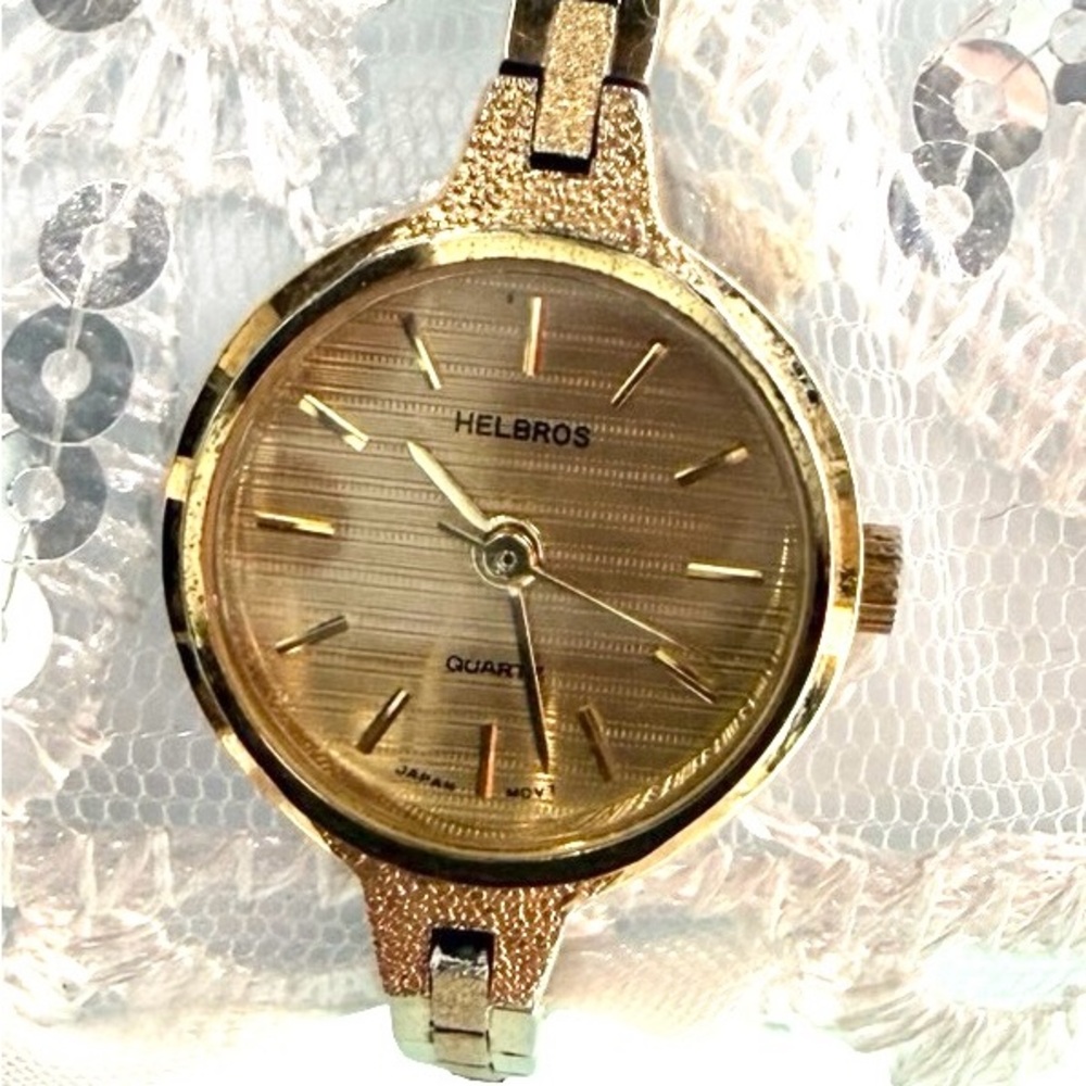 Helbros Gold Tone Quartz Watch Vintage Japan‎ Movement Small Wrist